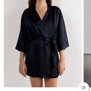 Intimissi black silk kimono